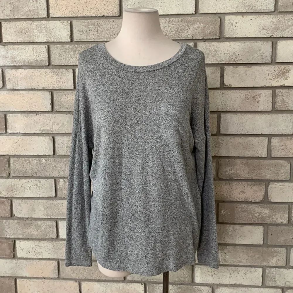 3for$20 light sweater blouse xs